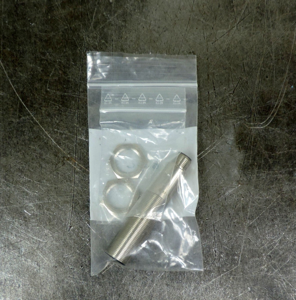 Balluff  Inductive Standard  Sensor  BES 516-326-S4-H   BES01CZ
