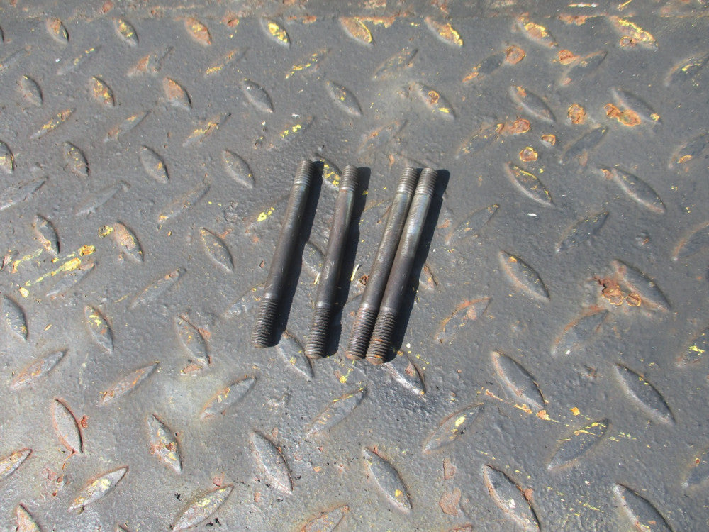 Cat Caterpillar C3.3B ROCKER ARM STUD BOLTS 4 Cylinder Turbo Diesel Engine
