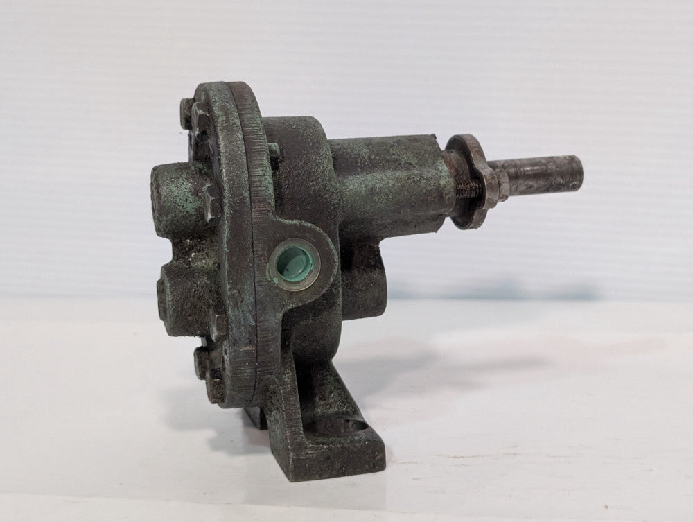 Unbranded Hydraulic Gear Pump, Marked S8, 4.25" Wide Base x 4.5" Tall