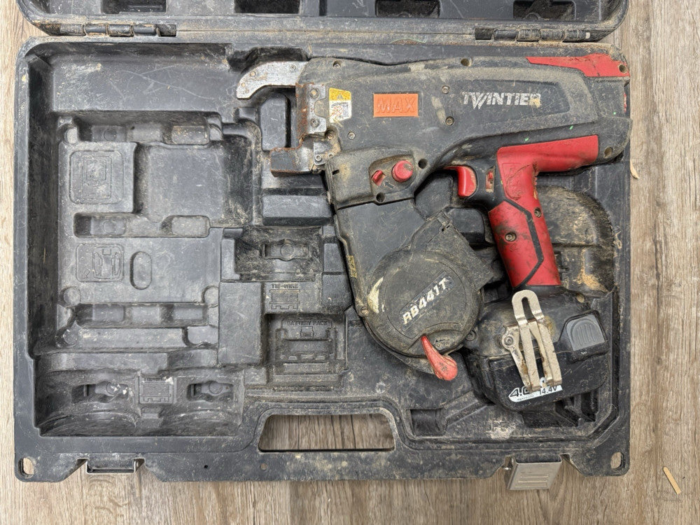 MAX RB441T TwinTier Cordless Rebar Tie Gun - 1 Battery - NO CHARGER - WORKING