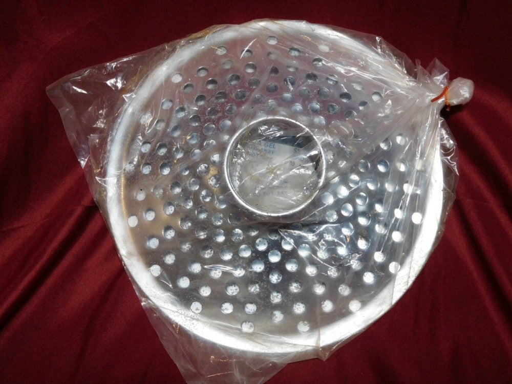 Heavy Duty 9-1/2" PIPE MOUNTED SUCTION SCREEN ~ 2" Female Connection, 1" Rise