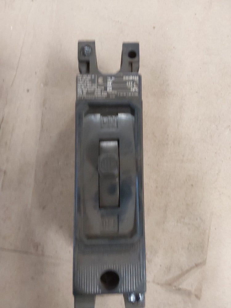 EH1-B020 Siemens ITE Circuit Breaker 1 Pole 20 Amp 277V