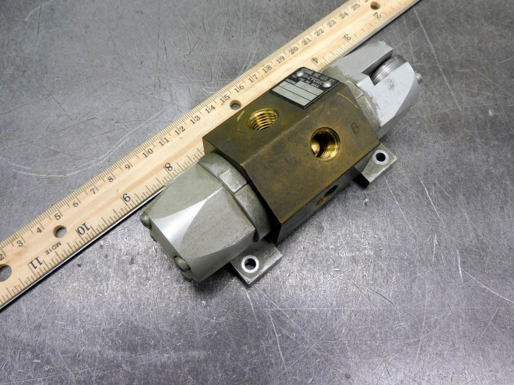 Lexair  BC Limit Switch Safety Sensor Roller Lever Valve