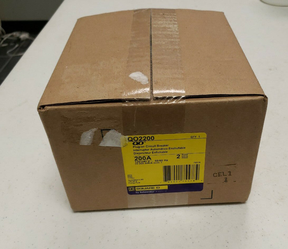 BRAND NEW IN BOX SQUARE D QO2200 MINI CIRCUIT BREAKER 200A 2 POLE, 120/240 VAC