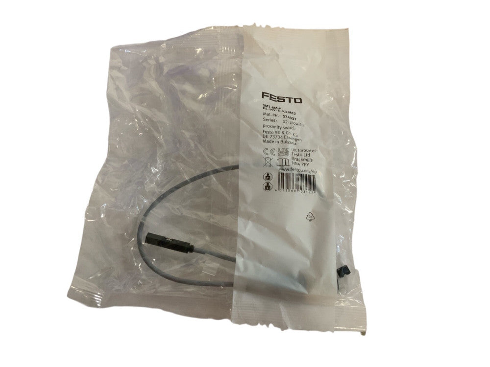 Festo proximty sensor SMT-8M-A-PS-24V-E-0.3-M12