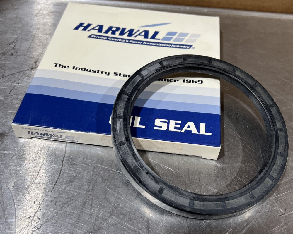 HARWAL 10513013 ADL Shaft Seals Metric Material NBR Nos Surplus