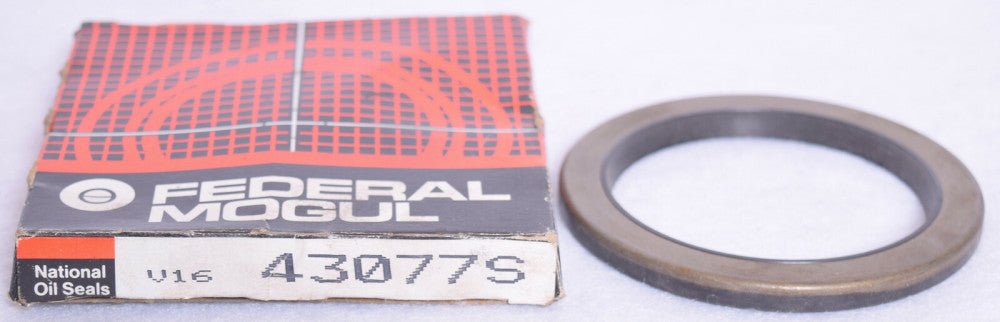 Federal Mogul Oil Seal 43077S
