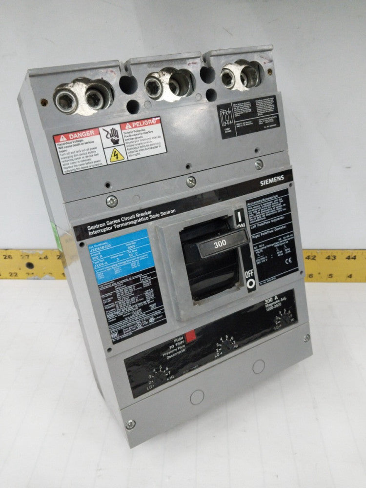 Siemens Sentron 300 Amp Circuit Breaker 600 VAC 3 Pole  JXD63B300