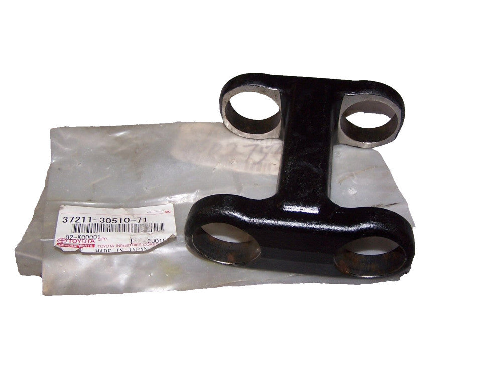 NEW TOYOTA FORKLIFT FORKTRUCK YOKE ASSEMBLY 37211-30510-71