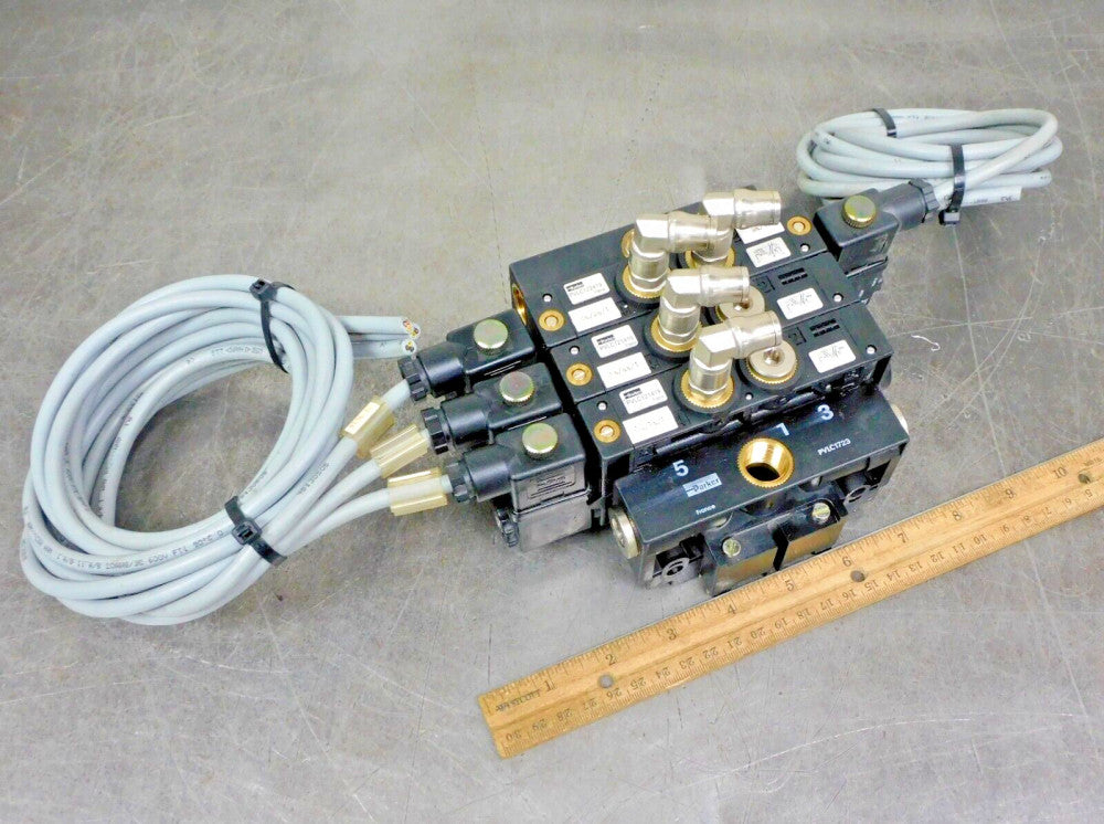 Parker PVLC121419  Solenoid Power 3 Bank Valve Assembly 1/4" NPT