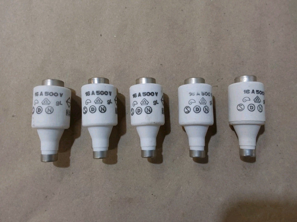 Kema Keur Ceramic Bottle Fuse 16A 500V - Lot of 5