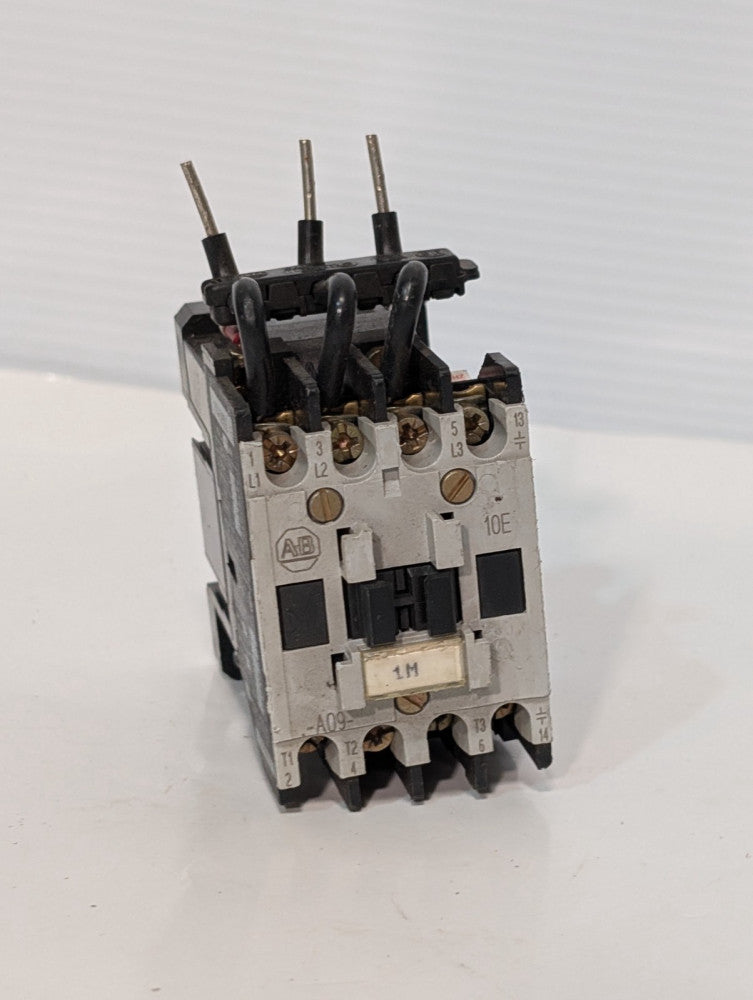 Allen Bradley AB Bulletin 100 100-A09ND3 Series B 10E Contactor, Pre-Owned