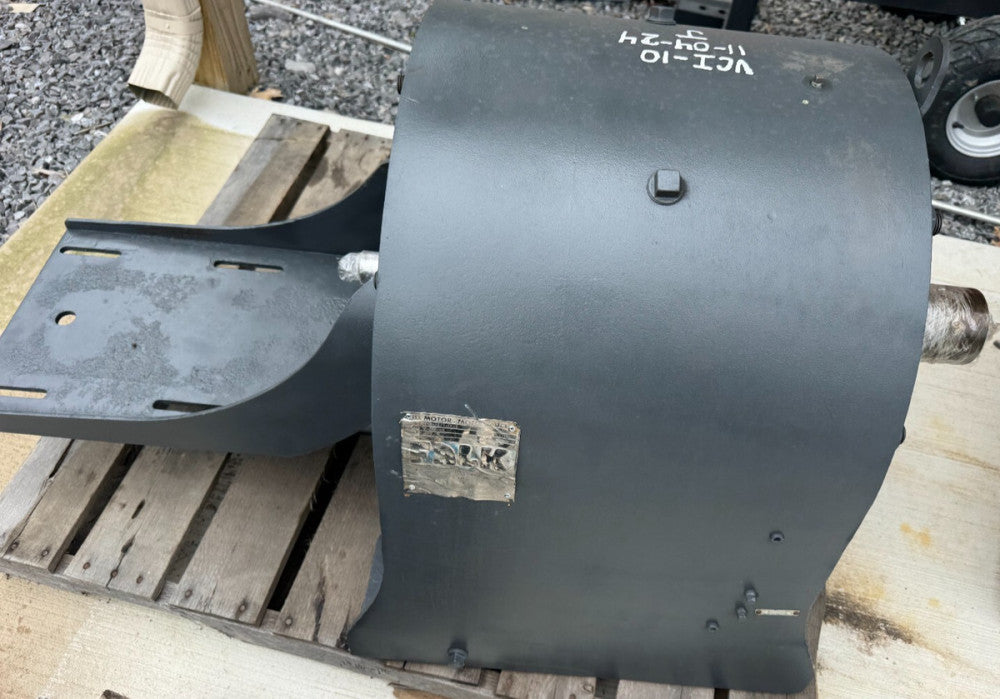 USED FALK 152-7EZ3-06A2 ENCLOSED GEAR DRIVE SPEED REDUCER 38.41 RATIO 7EZ3-06A2