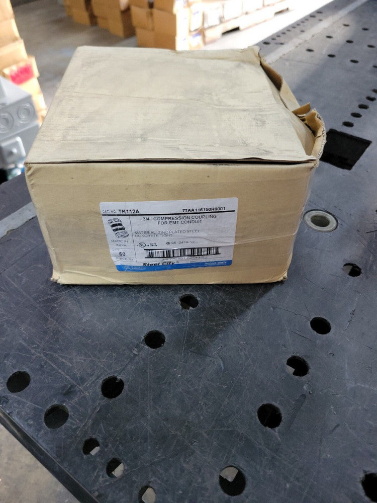 Thomas & Betts TK112A 3/4'' Compression Coupling for EMT Conduit, QTY 50