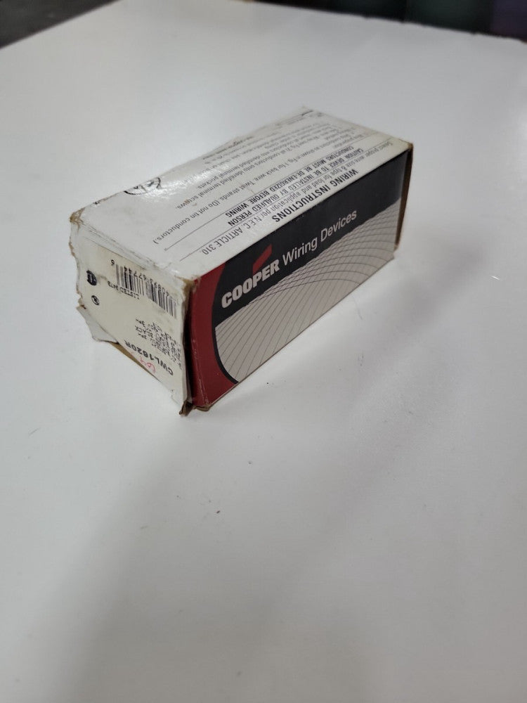 New Old Stock! Cooper Wiring Devices Hart-Lock Single Receptacle CWL1620R