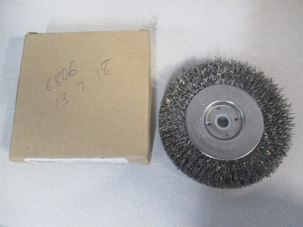 Weiler (93609) 4″ x 1/2″ x 1/2" x 7/8" OAL Crimped Steel Wheel Brush