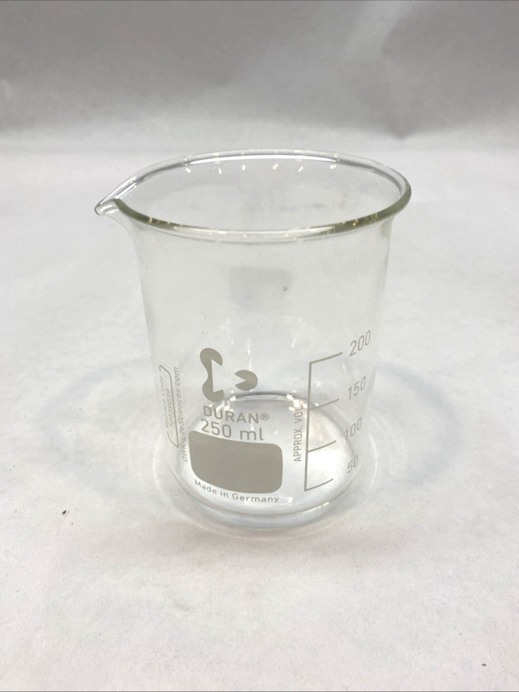 Duran 211063604 Beaker, Low form, w/ Spout 250 mL