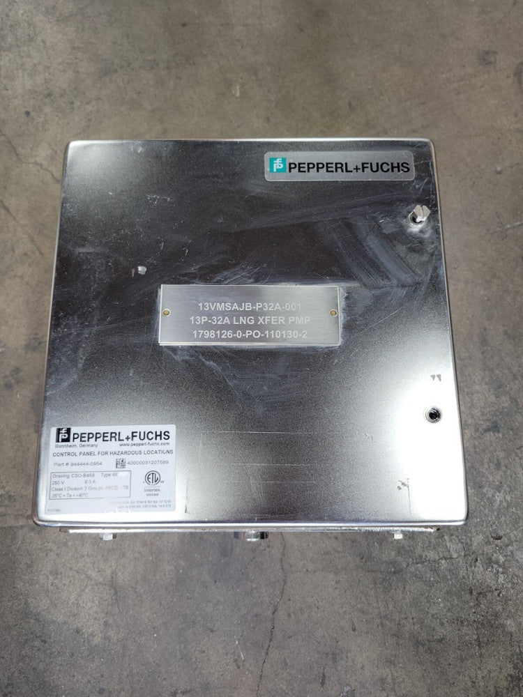 New Pepperl Fuchs Enclosure  944444-0954 FXLS2X3D 272837