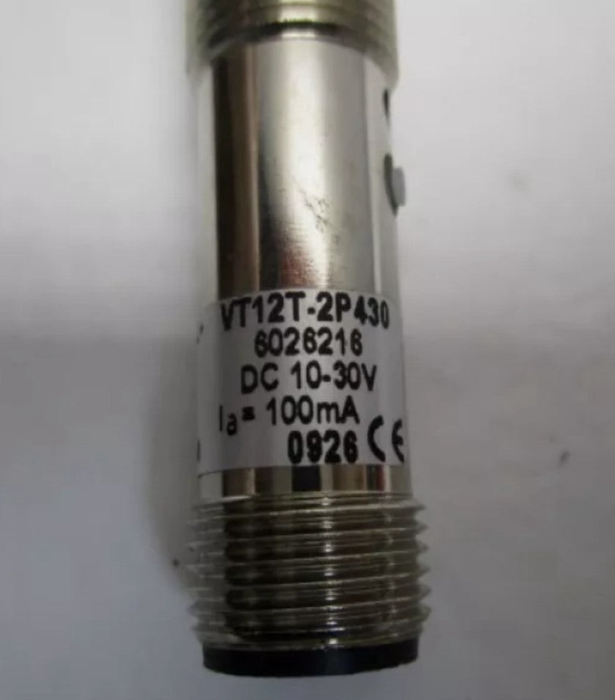 One Brand New SICK VT12T-2P430 6026216 Proximity Sensor