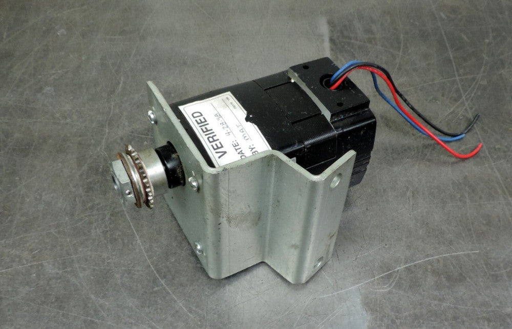 Bodine Electric 30Y1BECI-D4 Gear Motor 115 Volts 1-Phase Gearmotor 17 RPM