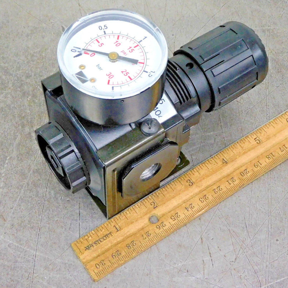 Norgren R73G-2GK-RFN Pneumatic Pressure Regulator 300 psig 20 bar 175°F 1/4" NPT
