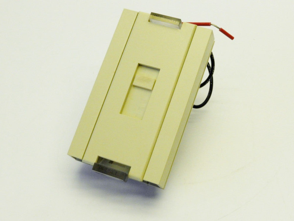 Prescolite P6-3P-I Ivory Incandescent 3-Way Slide Dimmer 600W 120V 60Hz Single G