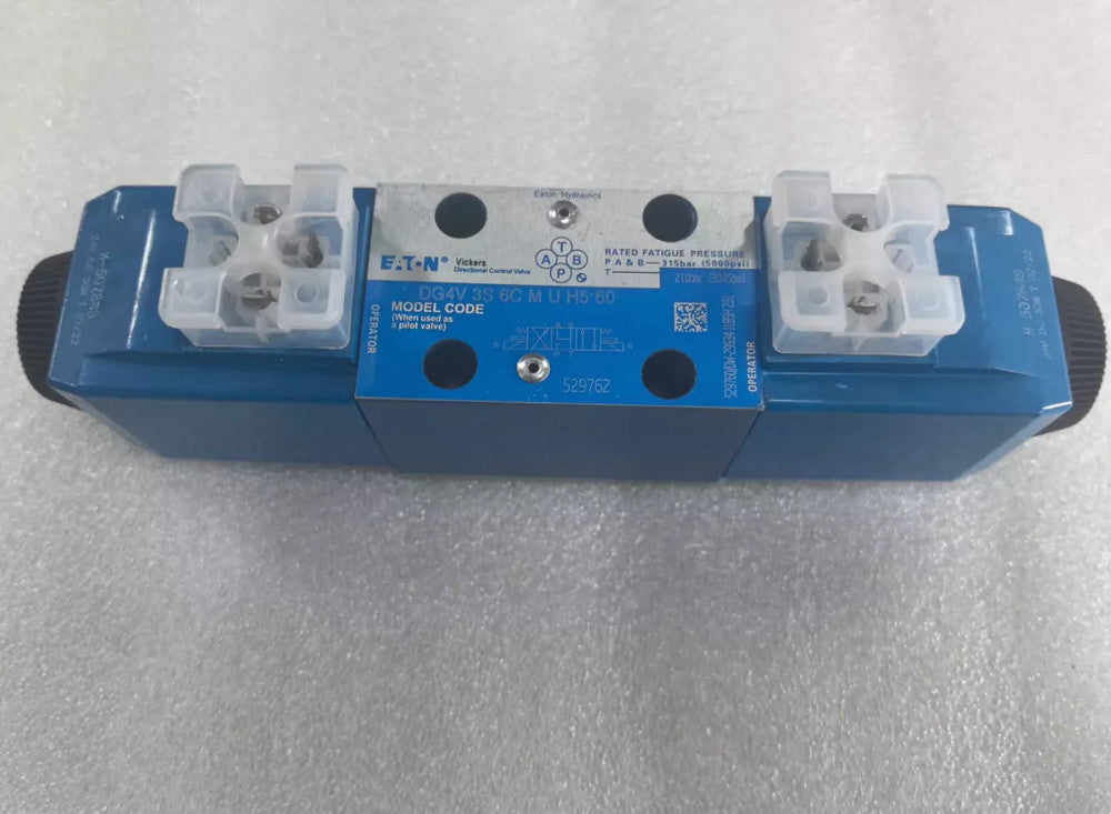 New VICKERS DG4V-3S-6C-M-U-H5-60 Hydraulic Solenoid Valve
