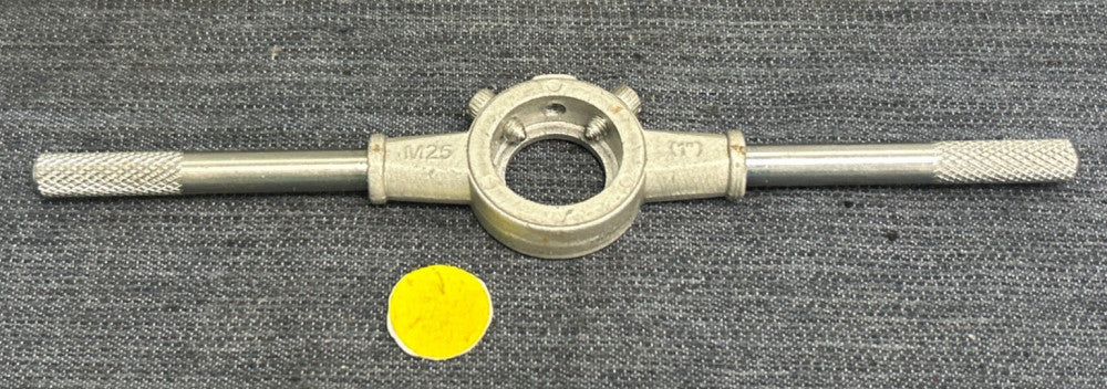 DIE WRENCH  M25 ( 1" )   OAL 8"