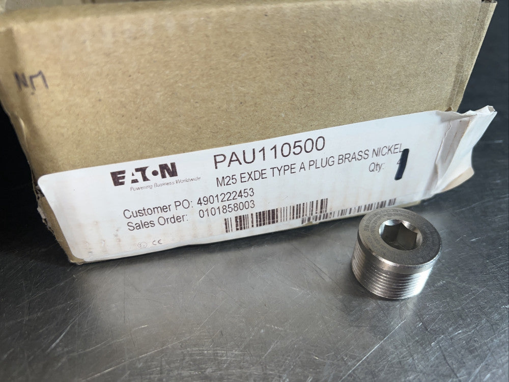 CROUSE-HINDS M20 EXDE TYPE A PLUG BRASS NICKEL 1” Npt Nos Surplus. 1 Piece