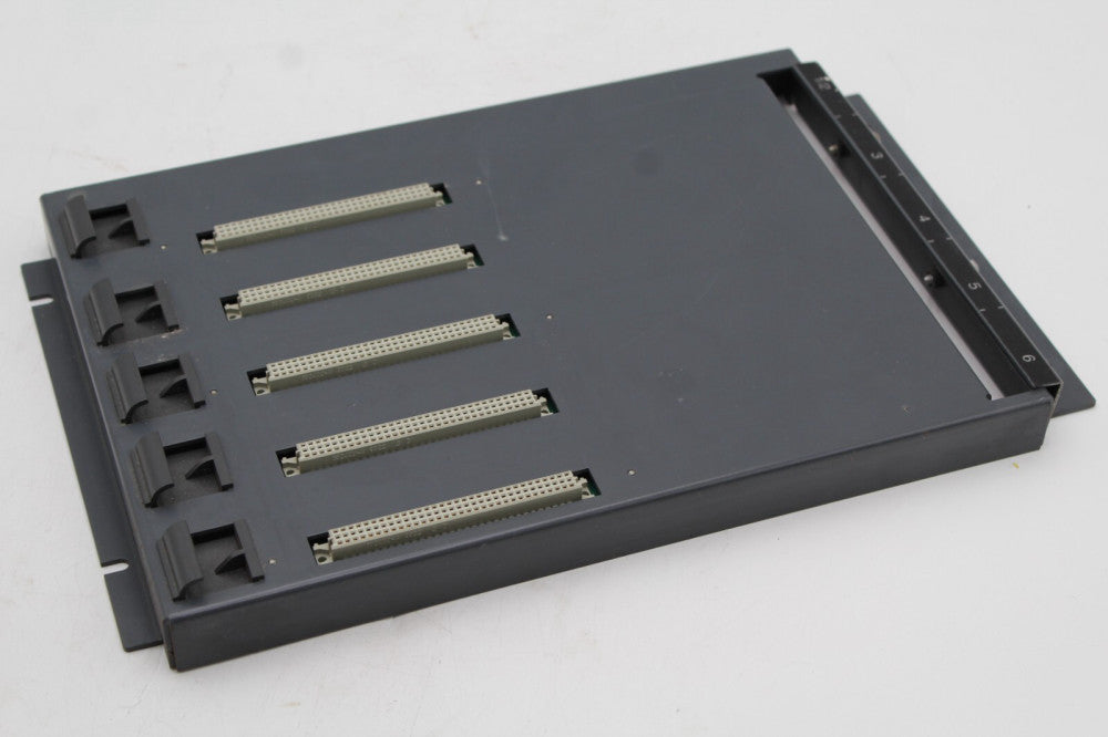 GIDDINGS & LEWIS 5 Slot Rack 503-19184-00