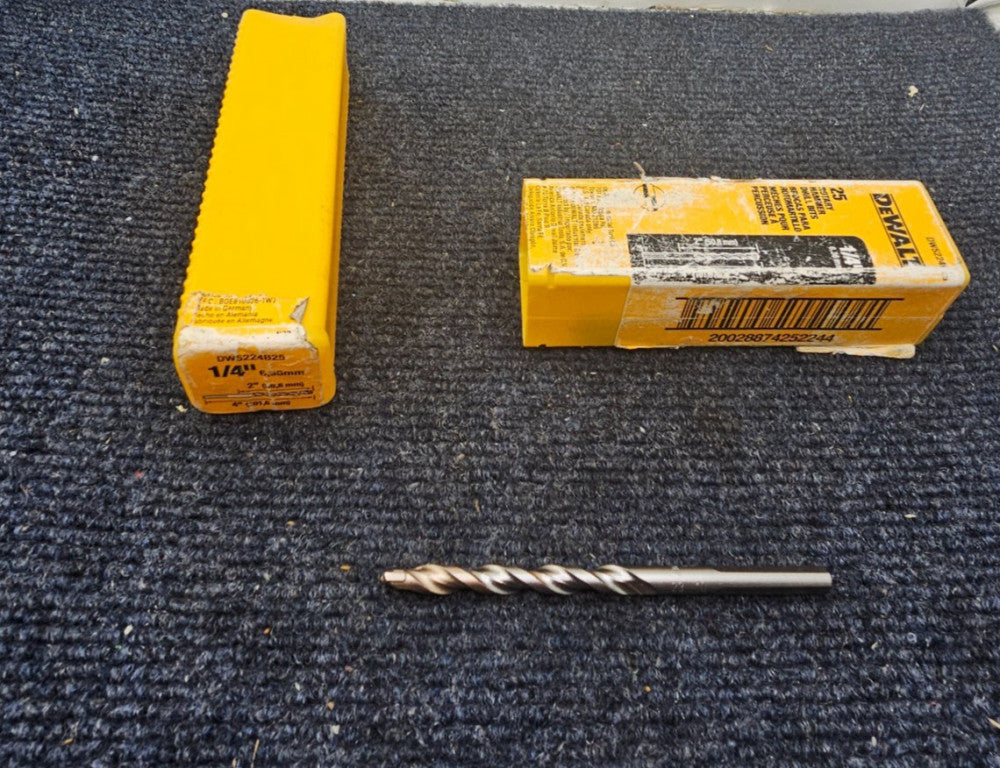 DeWalt DW5224B25: 1/2" Masonry Drill Bits Percussion Carbide Tip