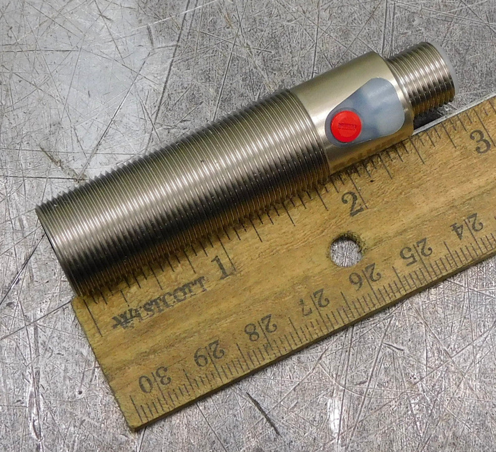 Balluff BOS 18M-PA-RH22-S4 Photoelectric Diffuse Sensor BOS014W 300MM