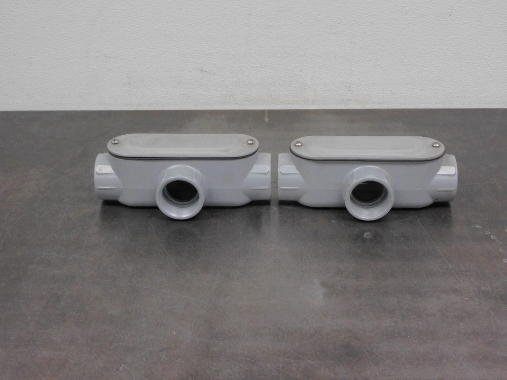 Crouse-Hinds T85-CGN 1-1.5" Alum T Rigid Conduit Body Lot of Two (2)