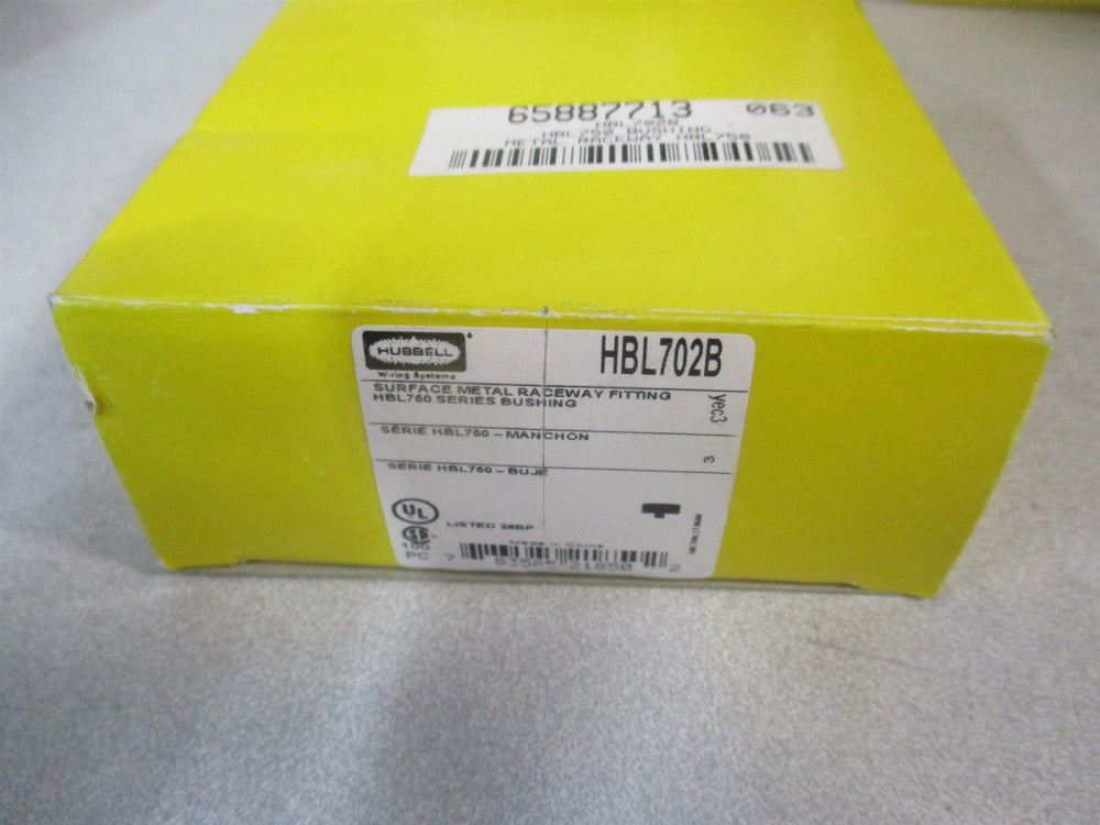 Hubbell (HBL702B) 17.68" x 0.6" OAL Black Raceway Bushing - Pack of 100 