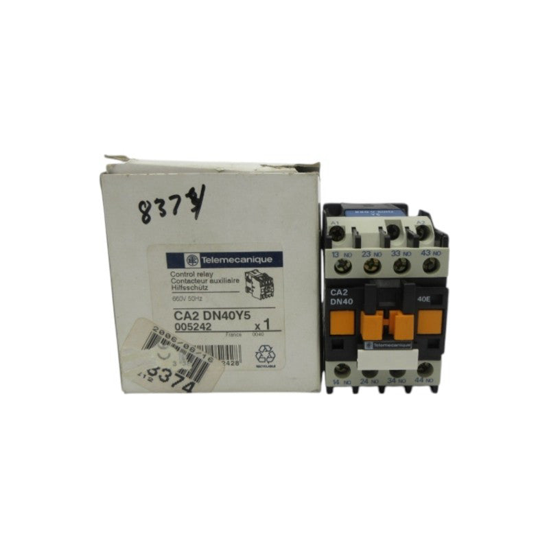 TELEMECANIQUE CA2DN40Y5 660V NSMP