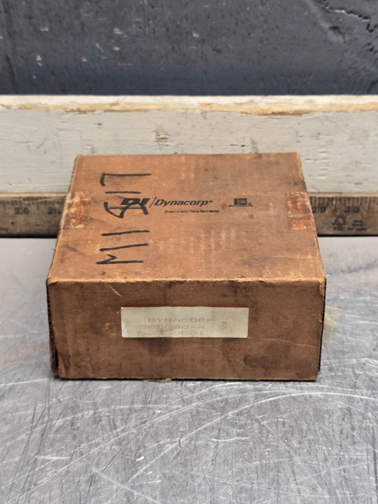 DYNACORP SHAFT MOUNT BRAKE 305090-4, 90V NEW IN THE BOX!! MAKE OFFER!
