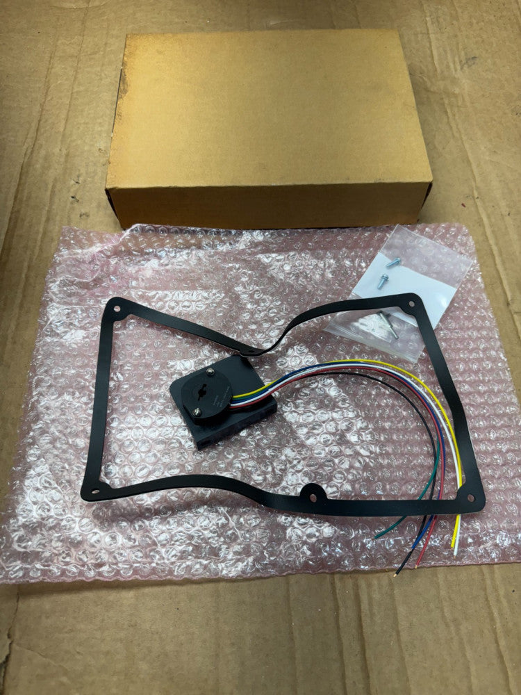 NEW IN BOX HONEYWELL 1000 OHM POTENTIOMETER KIT 51451656-506
