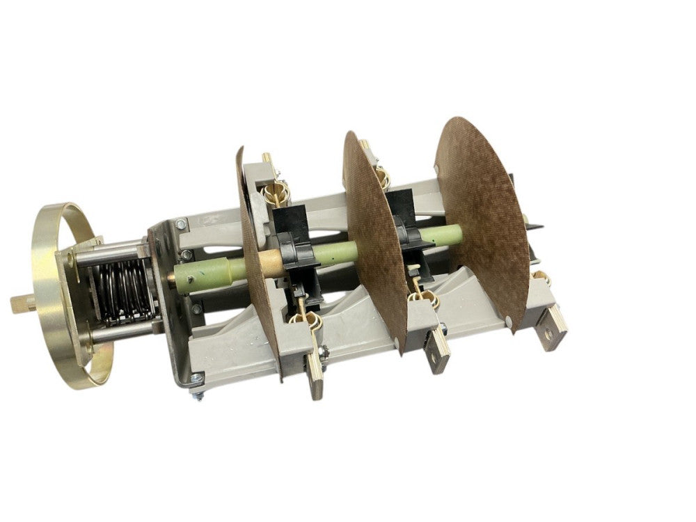Eaton Cooper Power LS4RH3T12B 3-Phase Loadbreak Switch 4-Pos 12kA