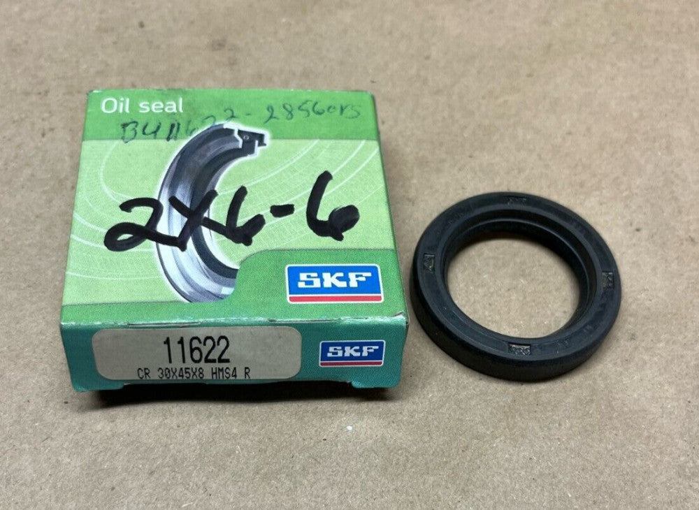 SKF 11622 CR 30x45x8 HMS4 R Oil Seal