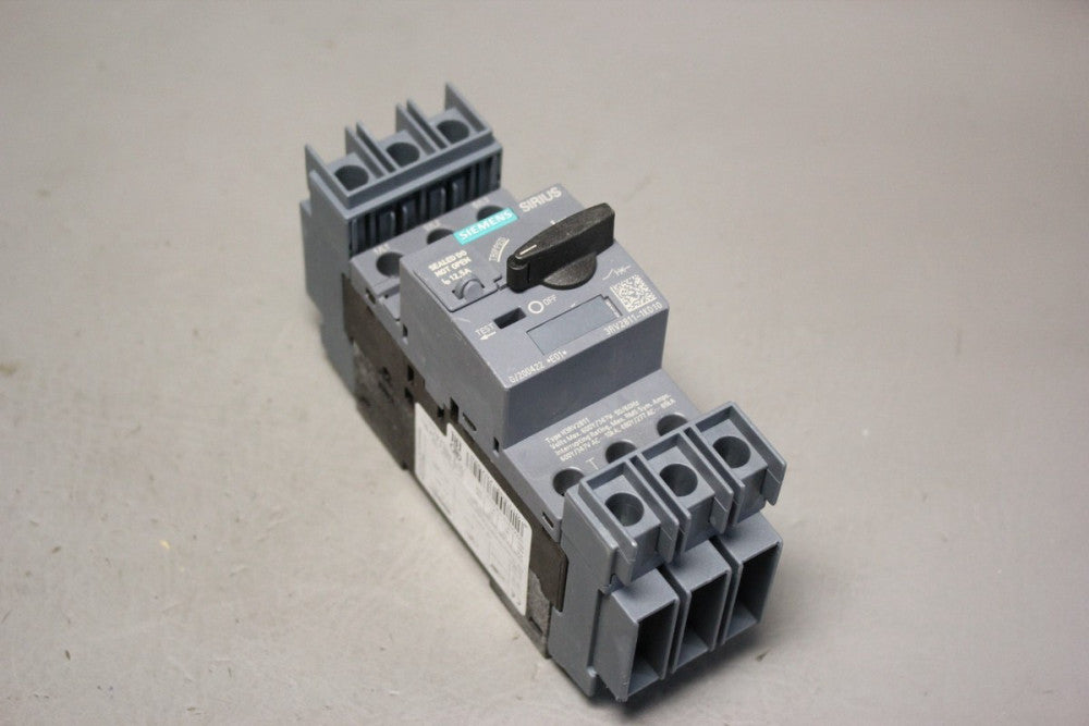 UNUSED SIEMENS MOTOR STARTER/CIRCUIT BREAKER 3RV2811-1KD10
