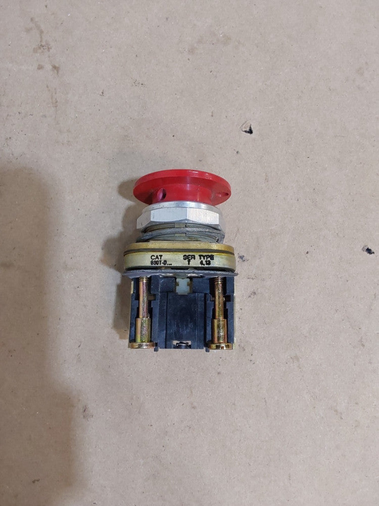 Allen Bradley 800T-D... Red Momentary Push Button Ser T 800TD (TSC)