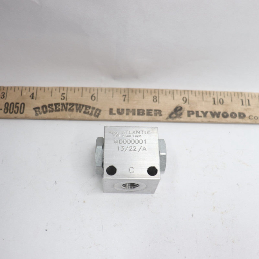 Shuttle Valve 922908.0004