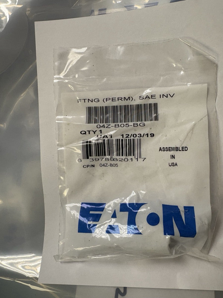 GNEUINE EATON Inverted Male Swivel Straight Fitting 04Z-B05-BGM *FREE SHIPPING*