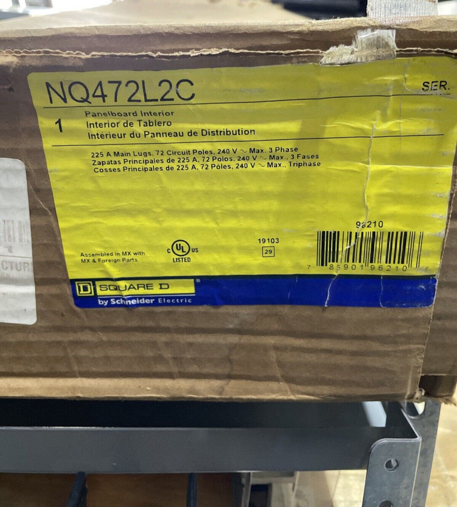 New Square D NQ472L2C 225 Amp 3-Phase 4-Wire 72-Circuit Panelboard Interior