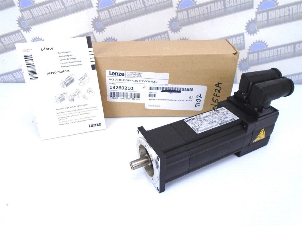 LENZE - MCS 06I41LRS0B0-A11N-ST5S00N-R0SU - SERVO MOTOR - 175V - .86HP 4050 RPM