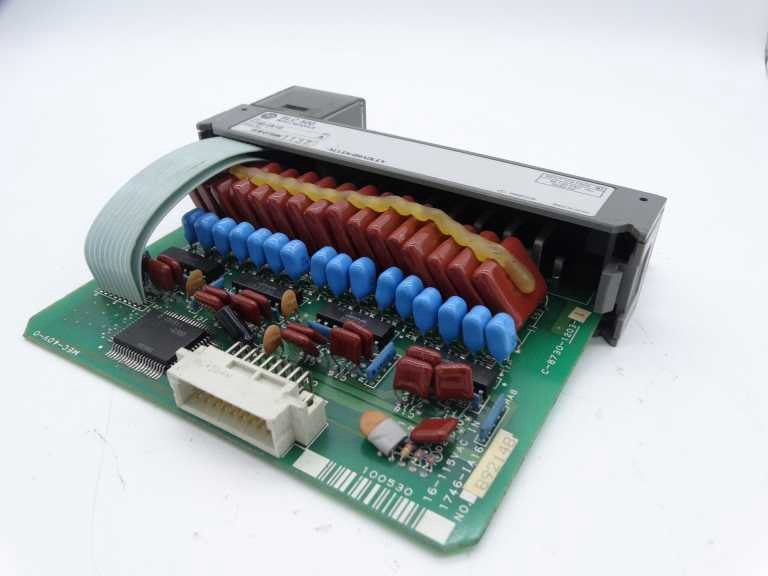 ALLEN BRADLEY 1746-IA16 SERIES A PLC MODULE