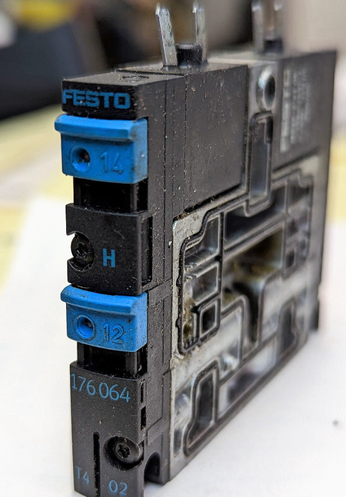 Festo 176064 Air solenoid valve CPV10-M1H-3OLS-3GLS-M7 WORKING PULL [OF15]