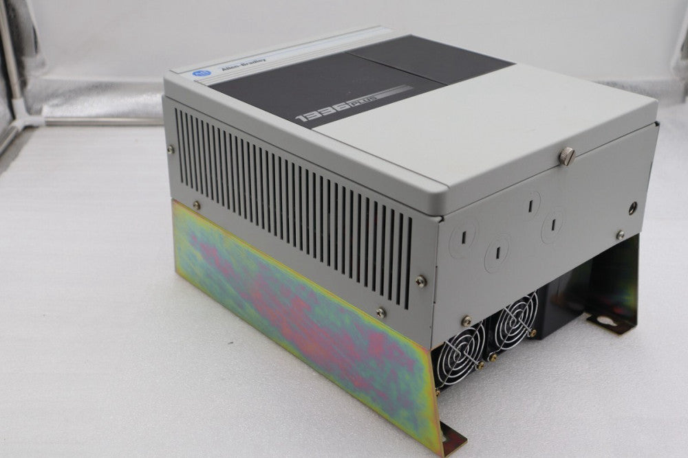 NEW ALLEN BRADLEY 1336S-BRF75-AA-EN-L6 / 1336SBRF75AAENL6 7.5 VFD STOCK 2205