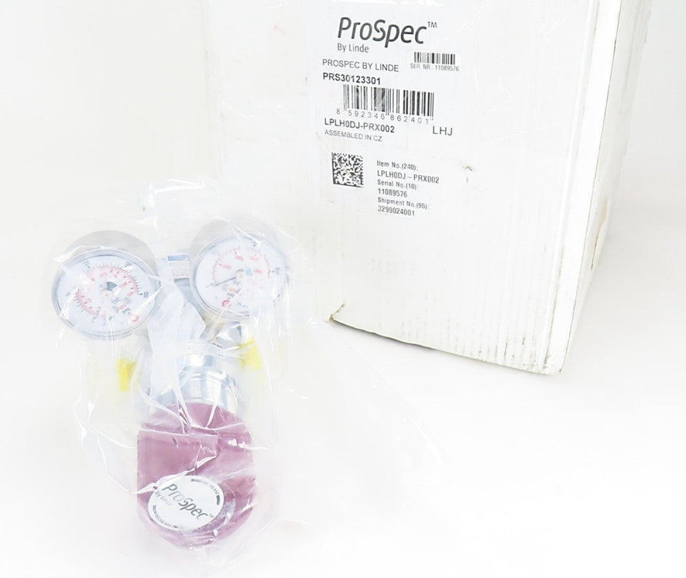 Linde PRS30123301 ProSpec Non-Corrosive Gas Regulator Inlet 3000 PSI NEW IN BOX