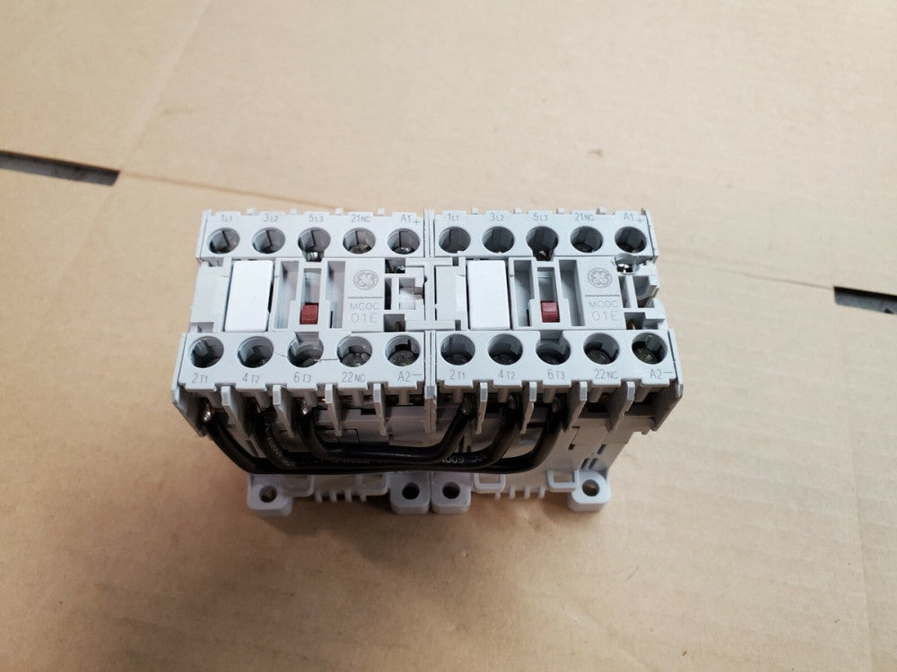 NEW GE 3 HP REVERSING CONTACTOR 24 VDC COIL 600 VAC 3 PHASE TLICE1UD
